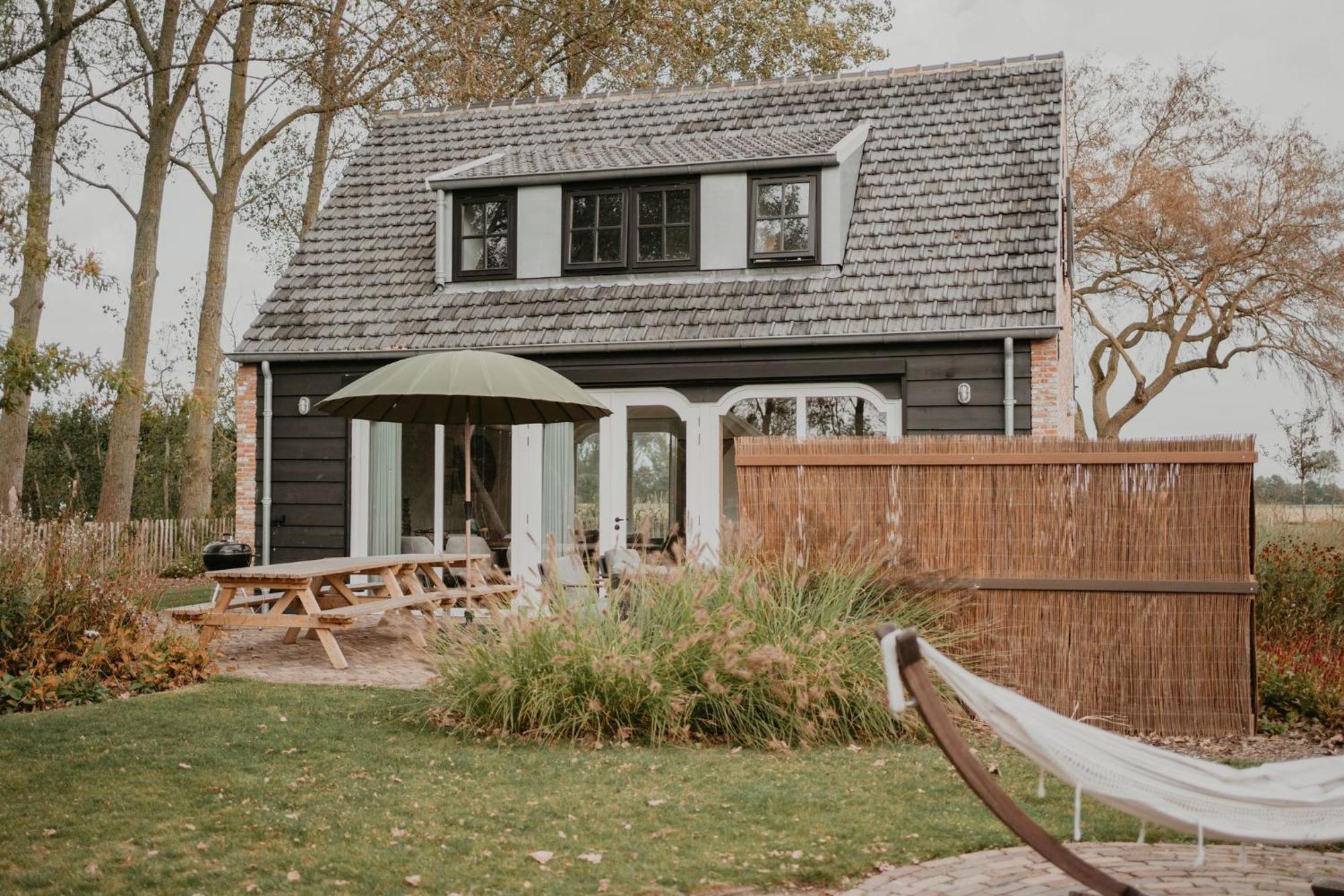 Nieuw Landelijk Vakantiehuis Aan Zee Oostkapelle Buitenkant foto